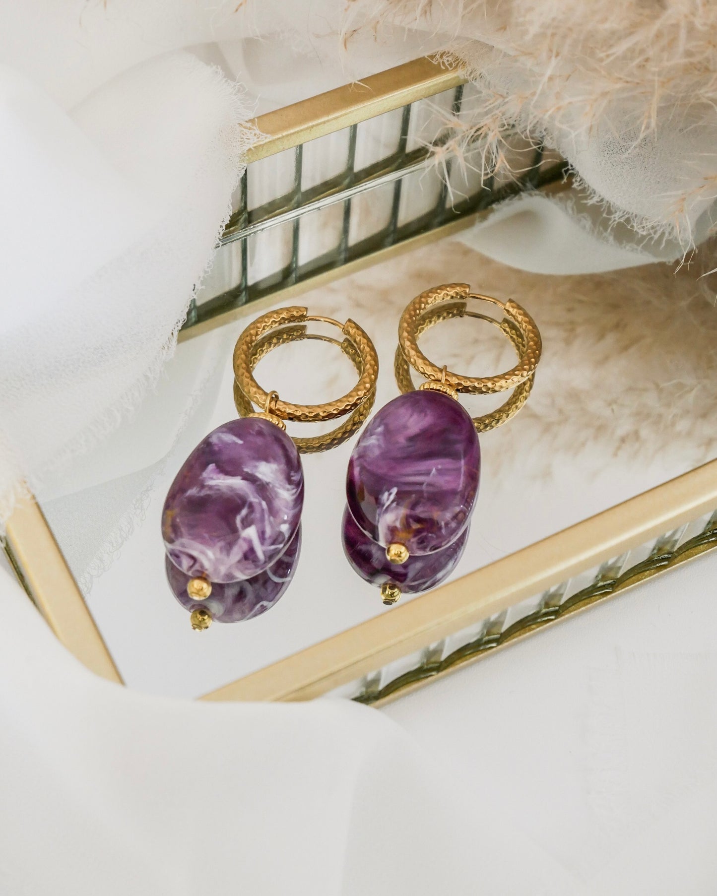 Boucles d'oreilles GIA - violet marbré