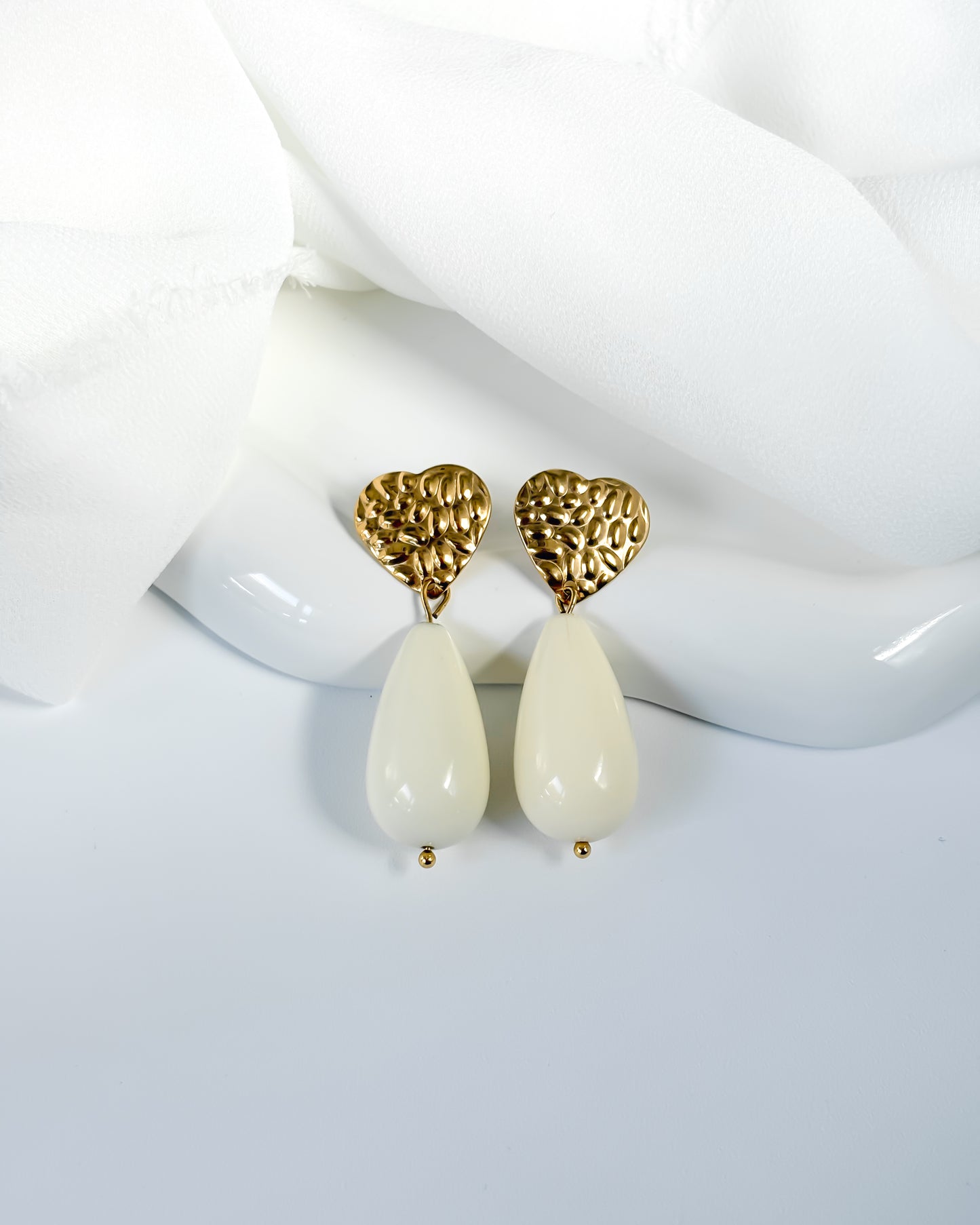 Boucles d'oreilles CLOÉ - écru