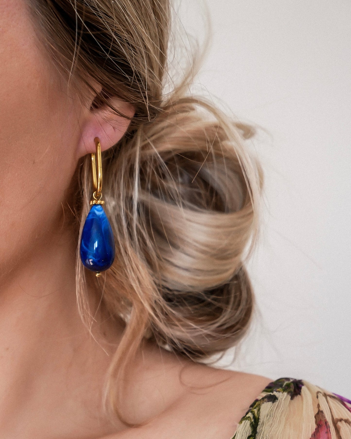 Boucles d'oreilles JEANNE - bleu foncé marbré