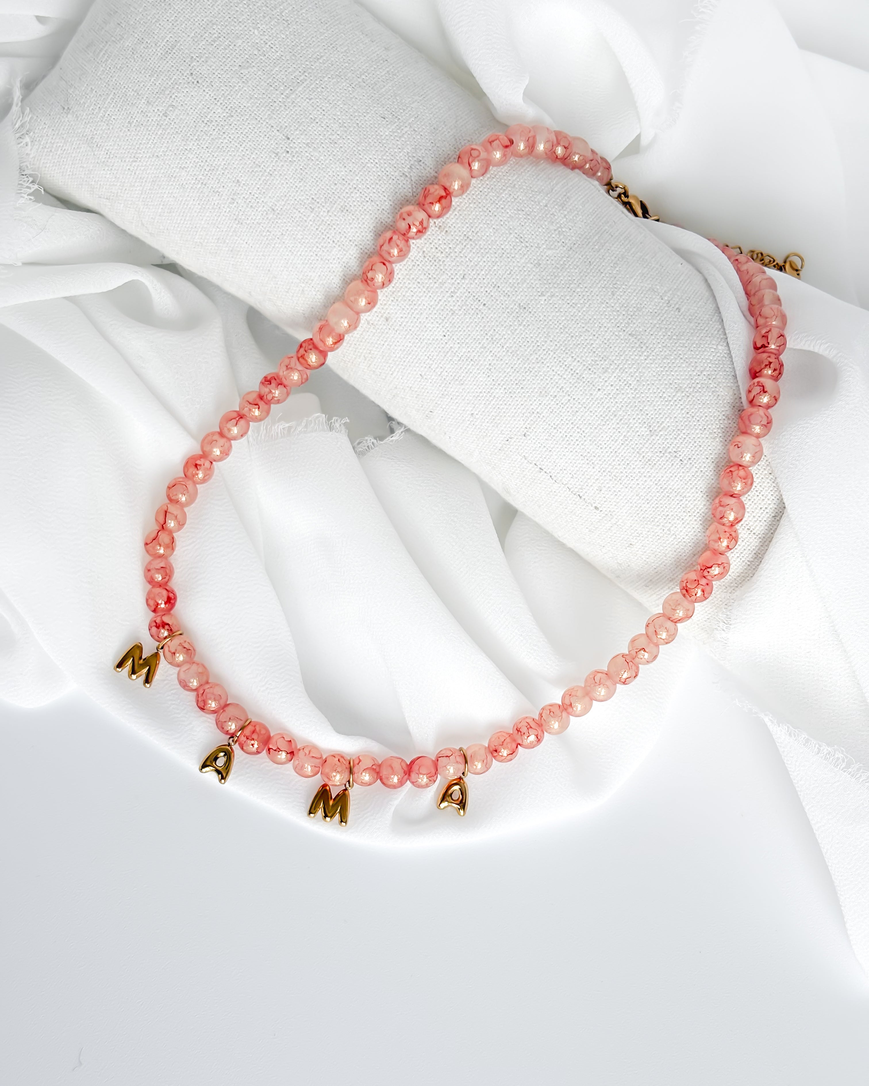 Collier LA MAMA